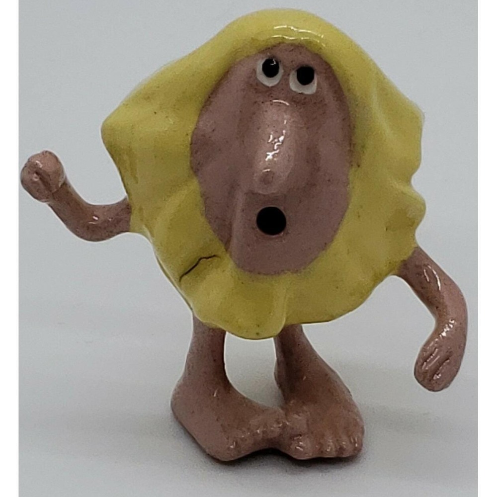 Vintage 1950's Hagen Renaker‎ Little Horribles yellow Beach Boy figurine